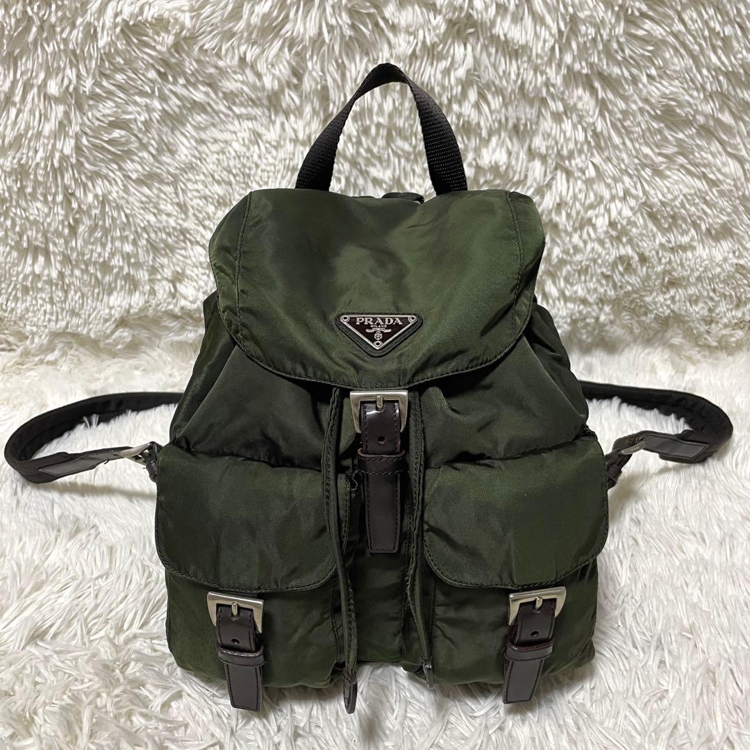 【美品】PRADA プラダ　リュック　バックパック　ナイロン　カーキ　レディース