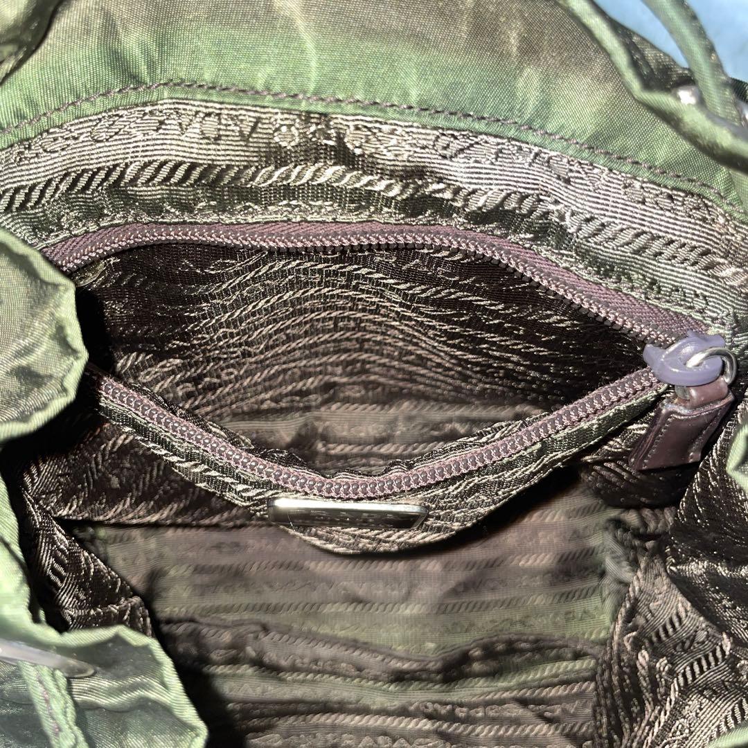 【美品】PRADA プラダ　リュック　バックパック　ナイロン　カーキ　レディース