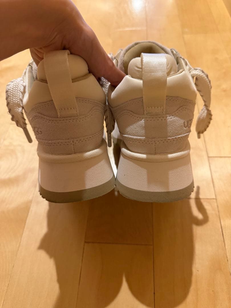 正規　美品　❤︎UGG❤︎厚底スニーカー 25cm Astromelアストロメル