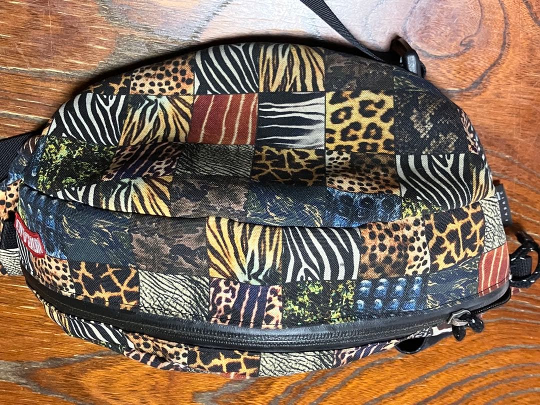 NITRAID クレイジーサバンナ柄 ボディバッグ nitraid 'TOTE BAG (CRAZY