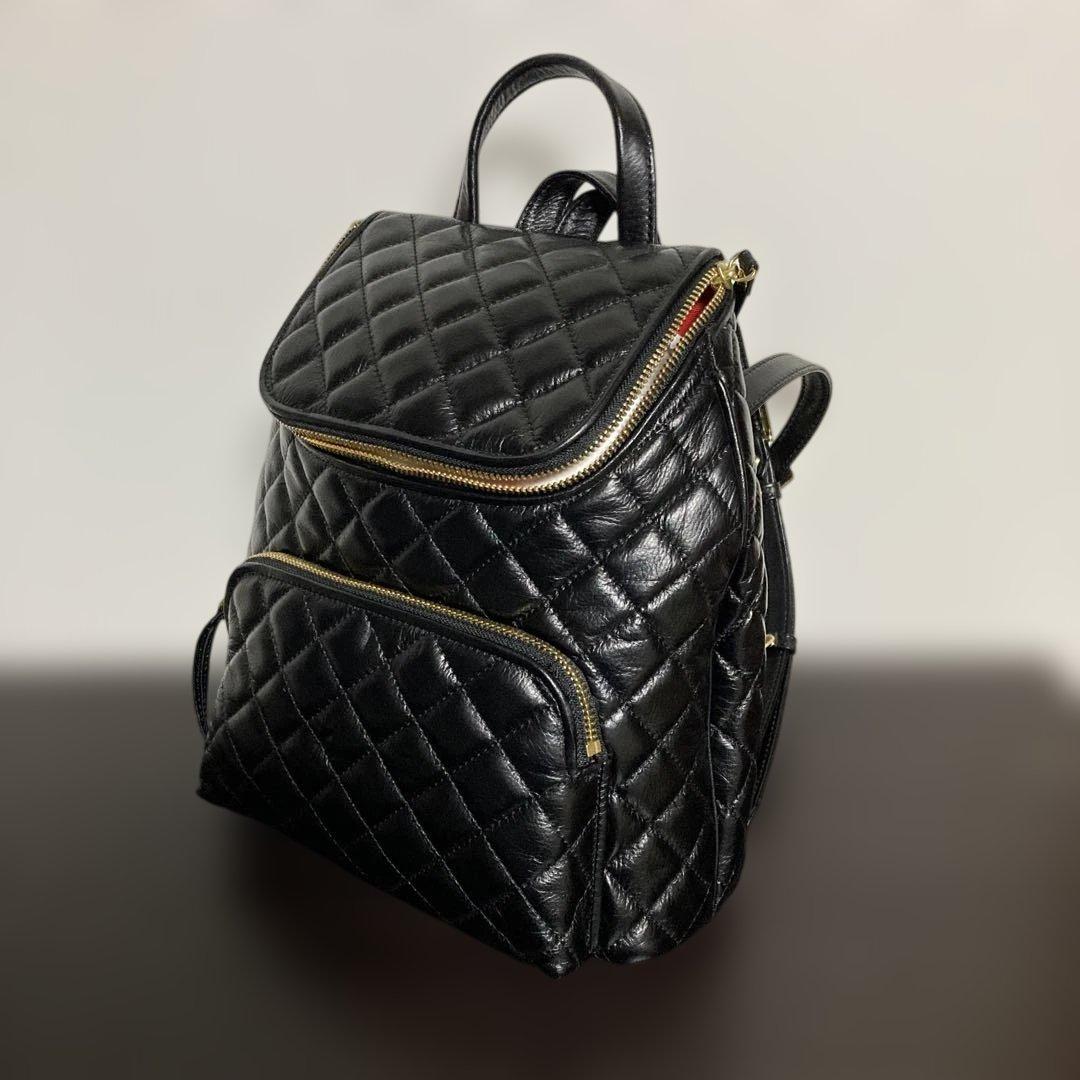 キルティング黒リュック