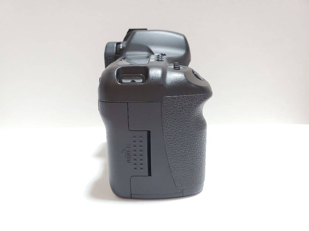 Canon キヤノン EOS 5D　デジタルカメラ