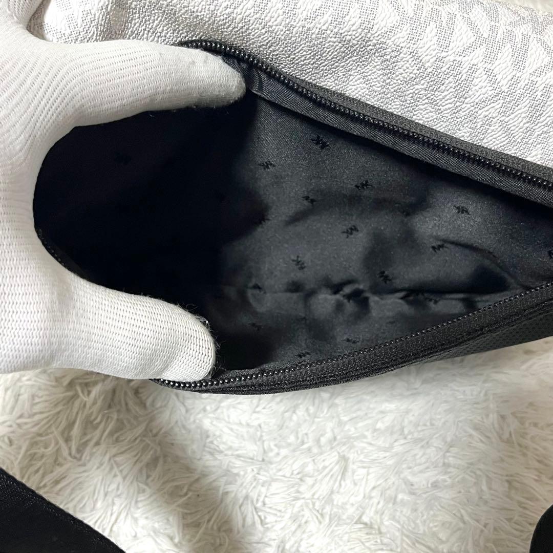 ✨入手困難✨マイケルコース ボディバッグ MK総柄 ロゴ金具 斜め掛け 男女兼用