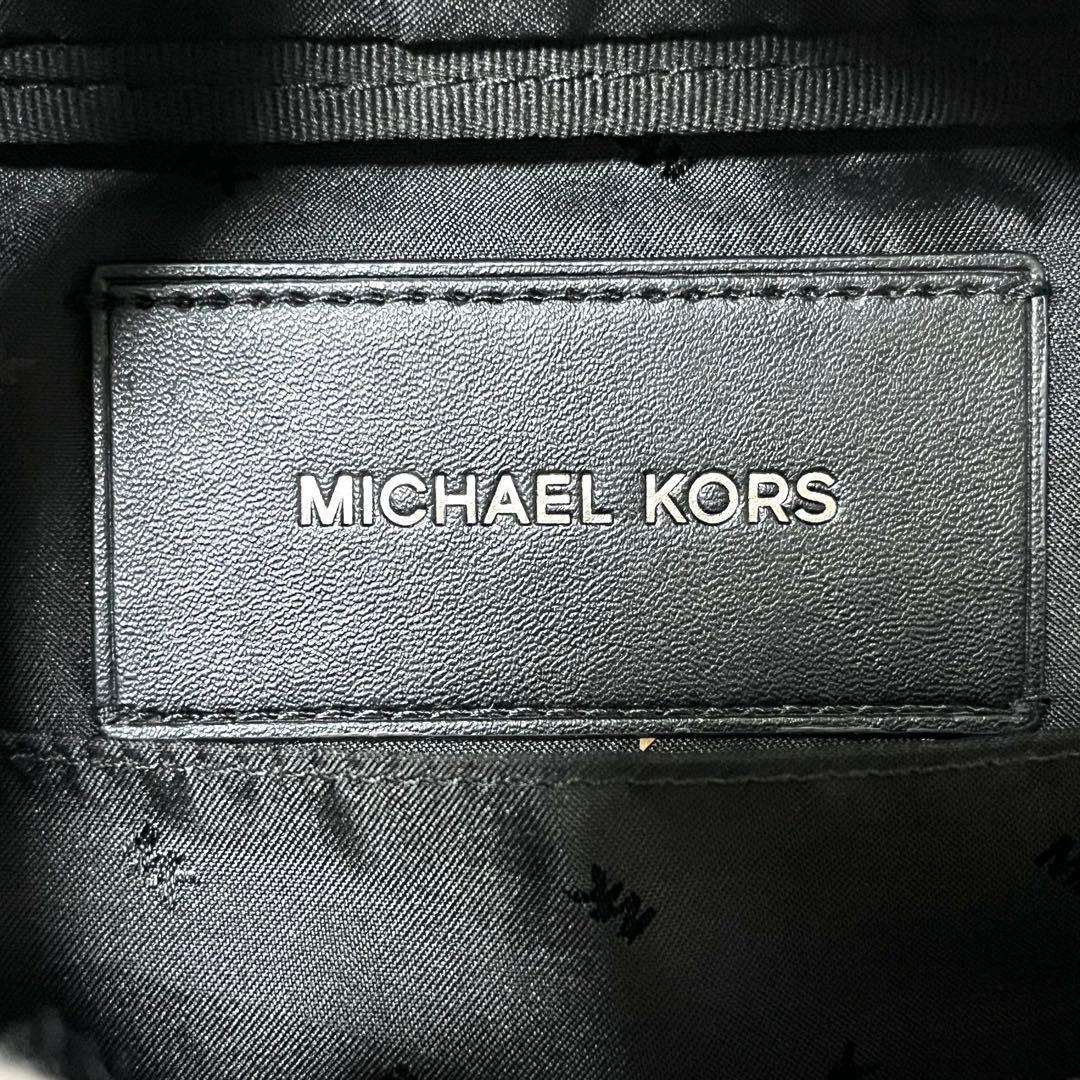 ✨入手困難✨マイケルコース ボディバッグ MK総柄 ロゴ金具 斜め掛け 男女兼用