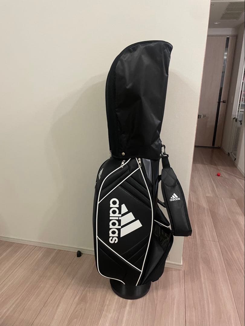 【新品未使用】adidas キャディバッグ 黒