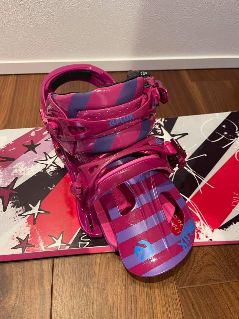 SABRINA GROOVY スノーボード FLUX ビンディングセット146㎝の通販はau