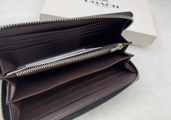 新品未使用コーチ長財布スター星ブラックレディースメンズ送料無料即日発送