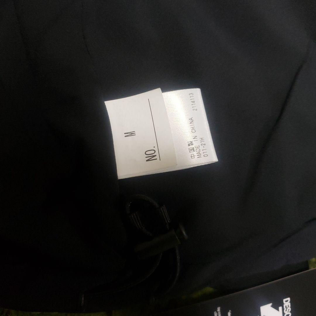 TEAM DESCENTE フード付きジャケット ブラック