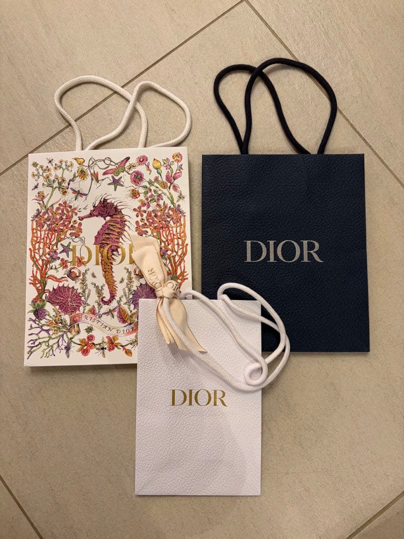 Christian Dior Gris Dior 香水　125ml