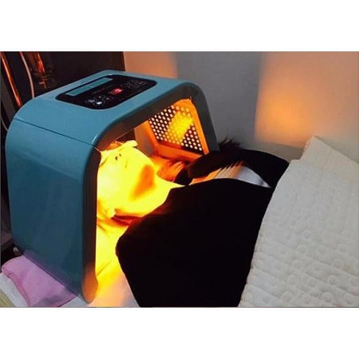 大人気！橋形LED美顔器、業務用、自宅用両方可能！顔、背中、お腹にも