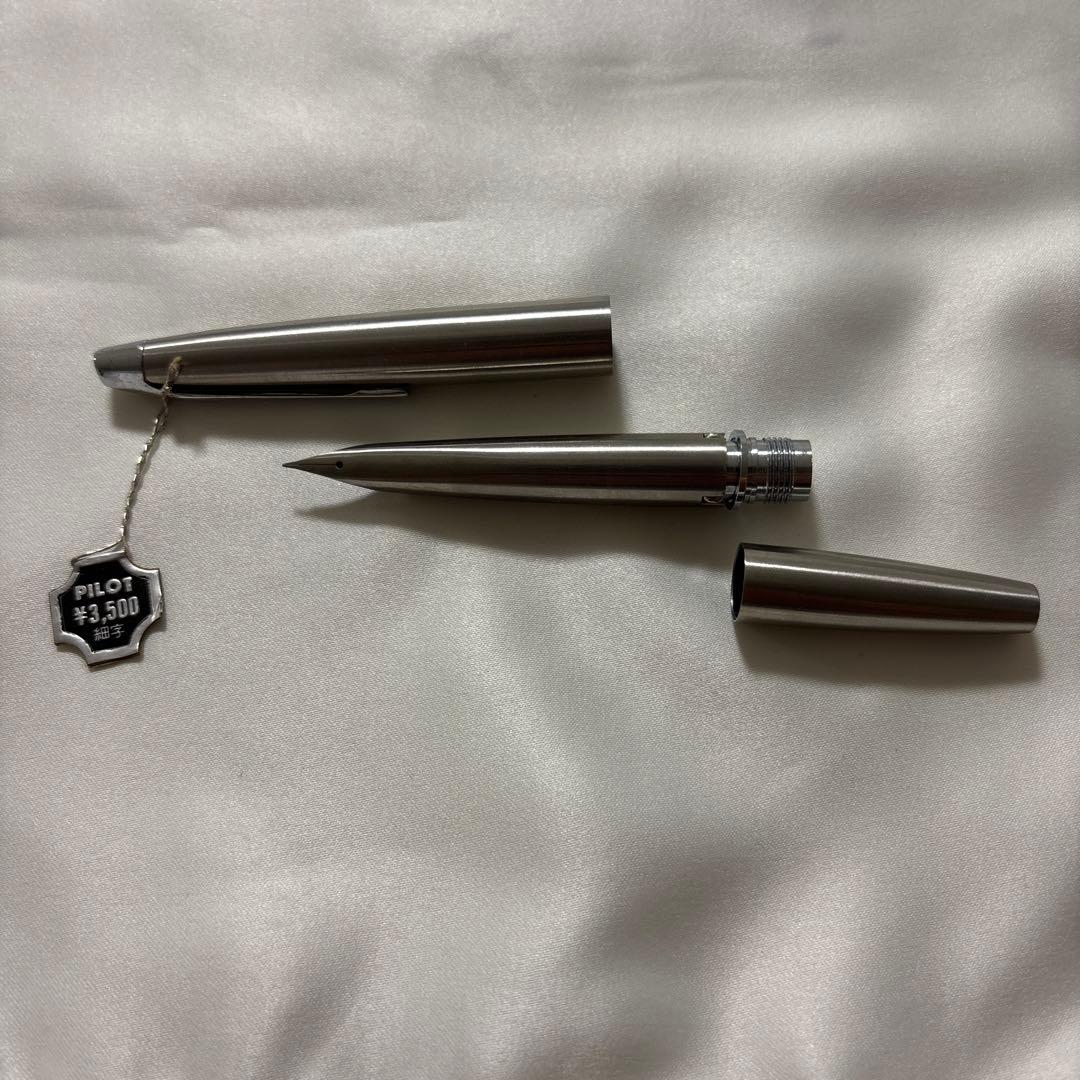 エ*送様 <希少>新品PILOT ミュー701　廃盤　万年筆　パイロット　レトロ エ*送様 <希少>新品PILOT ミュー701 廃盤 万年筆 パイロット レトロ