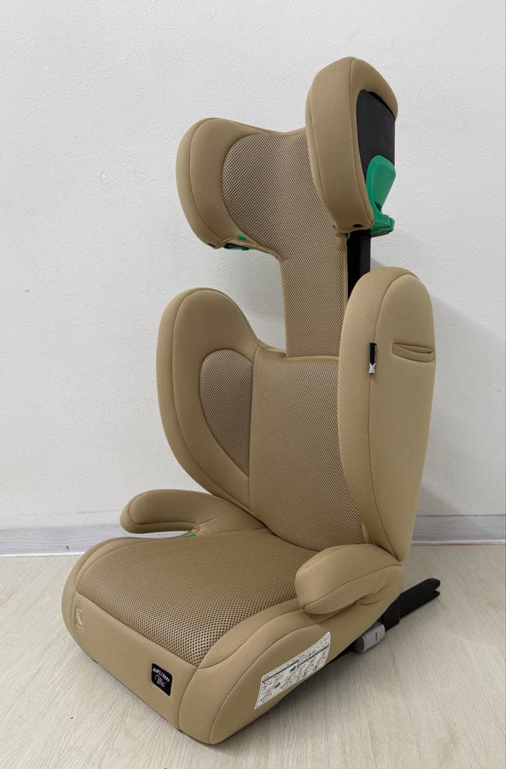 ハイバックジュニアi-Size 適応身長100-150cm 12歳まで