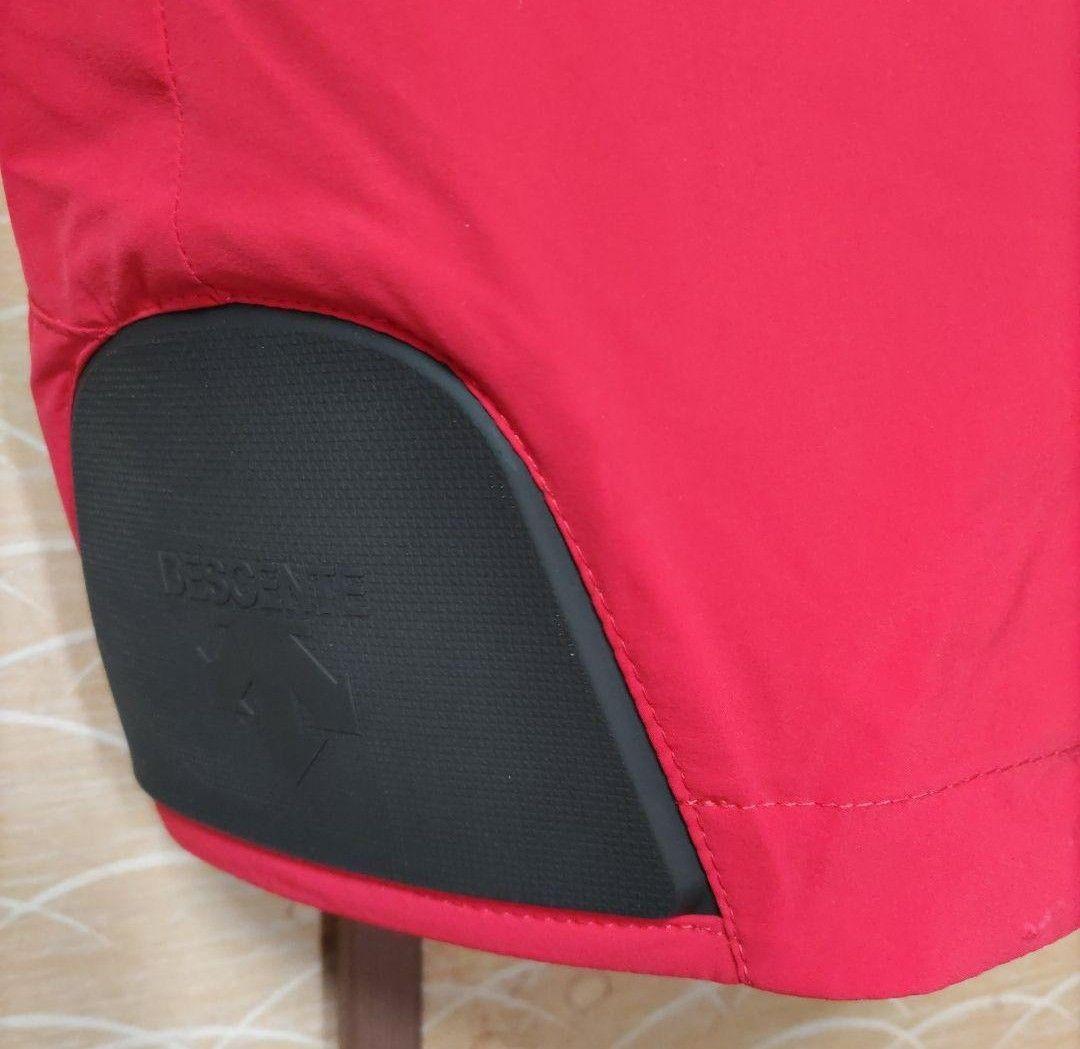 値下げ‼️ 程度良好 DESCENT デサント スペインチームモデル