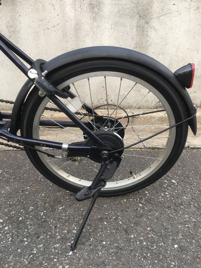 折り畳み自転車 整備済み 20インチ 自転車 チャリ ギヤ 6段 美品 黒 系