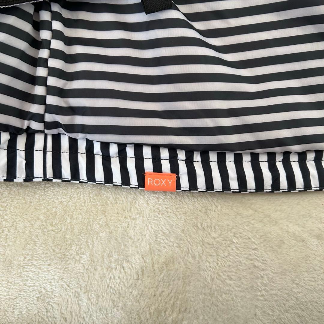新品 タグ付き✨ロキシー ROXY スノボ ウェア S 人気モデル 花柄 レア