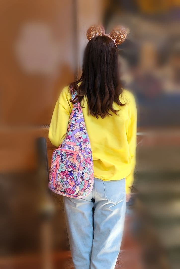 【海外ディズニー】VeraBradley X Disney スリングバッグ
