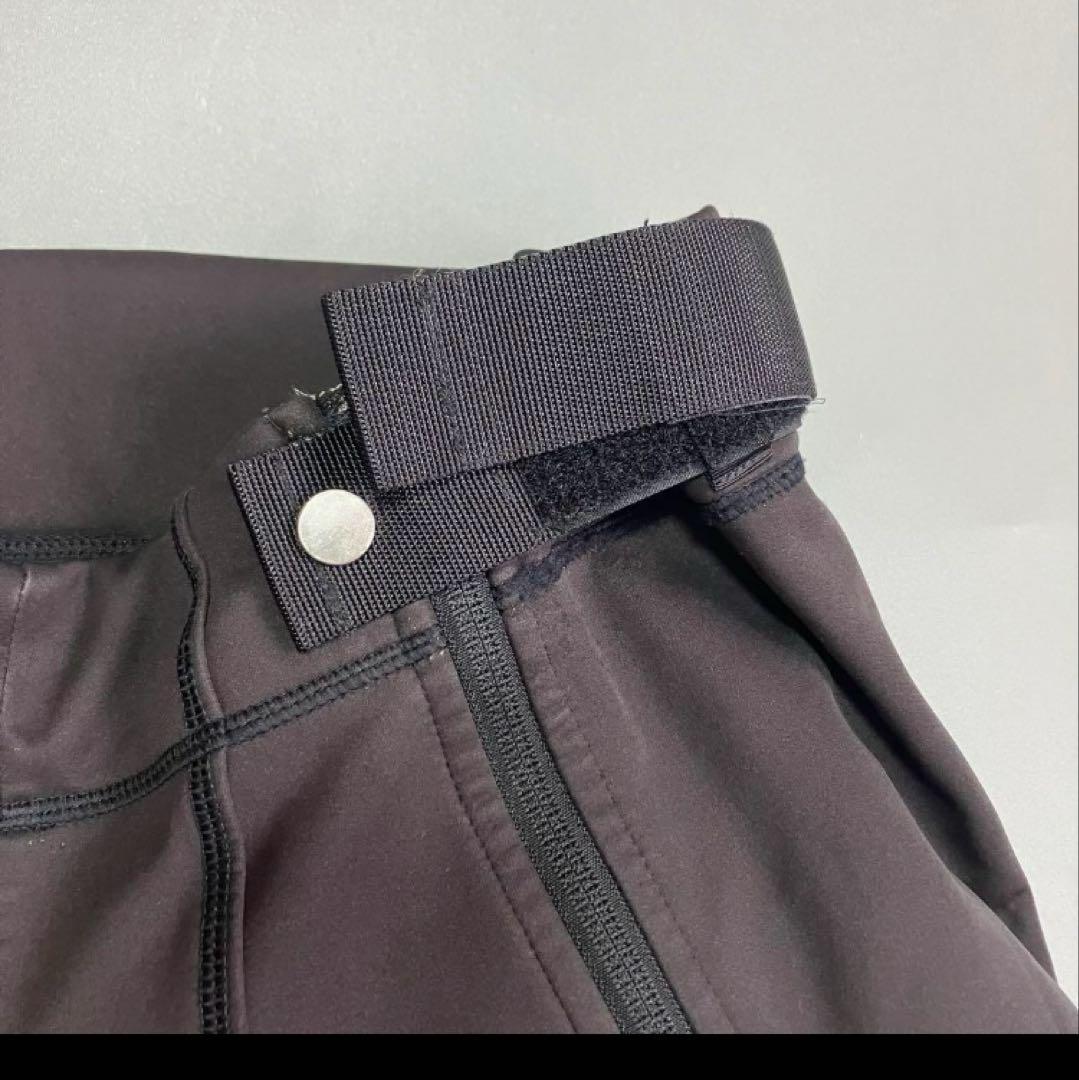 デサント【L】　スキー　レーシング用　ショートパンツ 調整可能ウエスト　黒