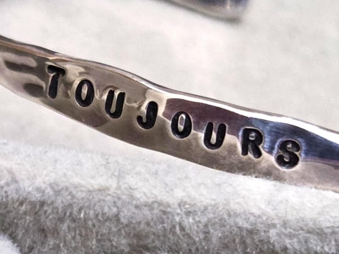 SERGE THORAVAL バングル toujours ～いつも～ 41729 - メルカリ