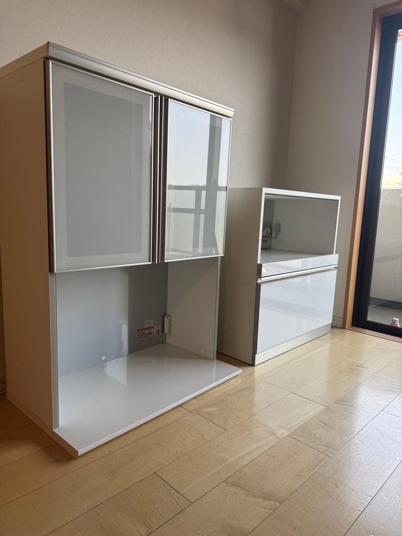 ホワイト 収納キャビネット