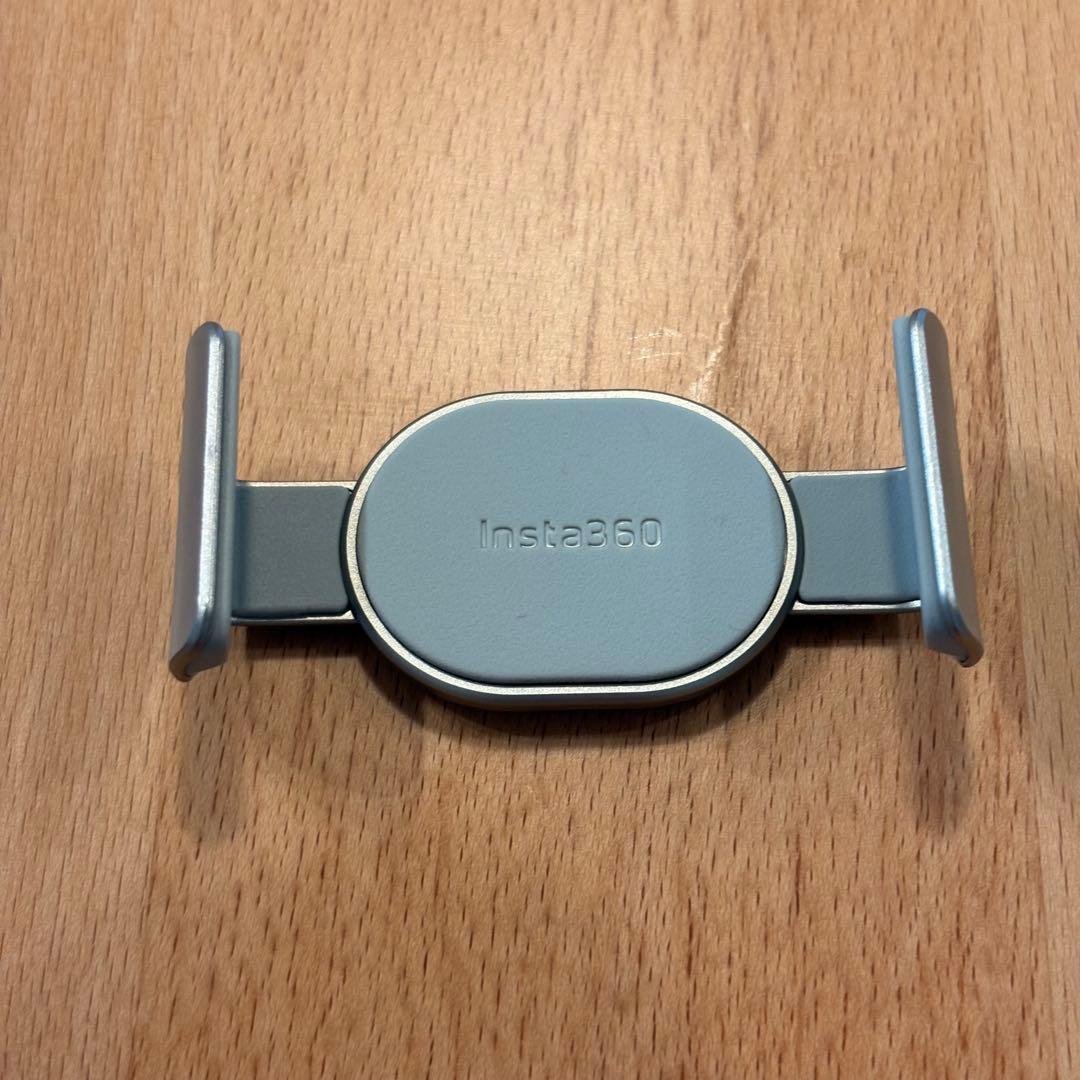 insta360Flow ストーングレー 【MagSafeマウント付属】