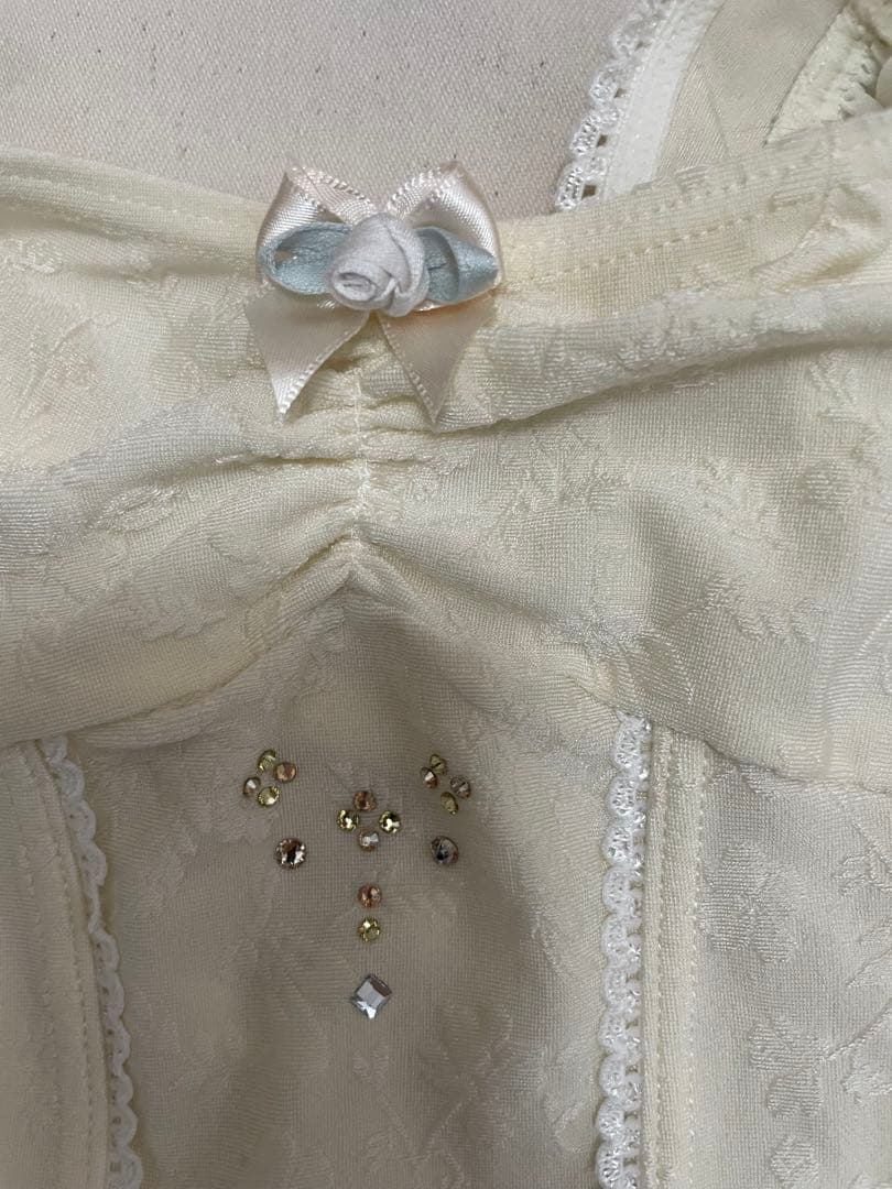 chacott アイボリー バレエレオタード フリル付き 100 F