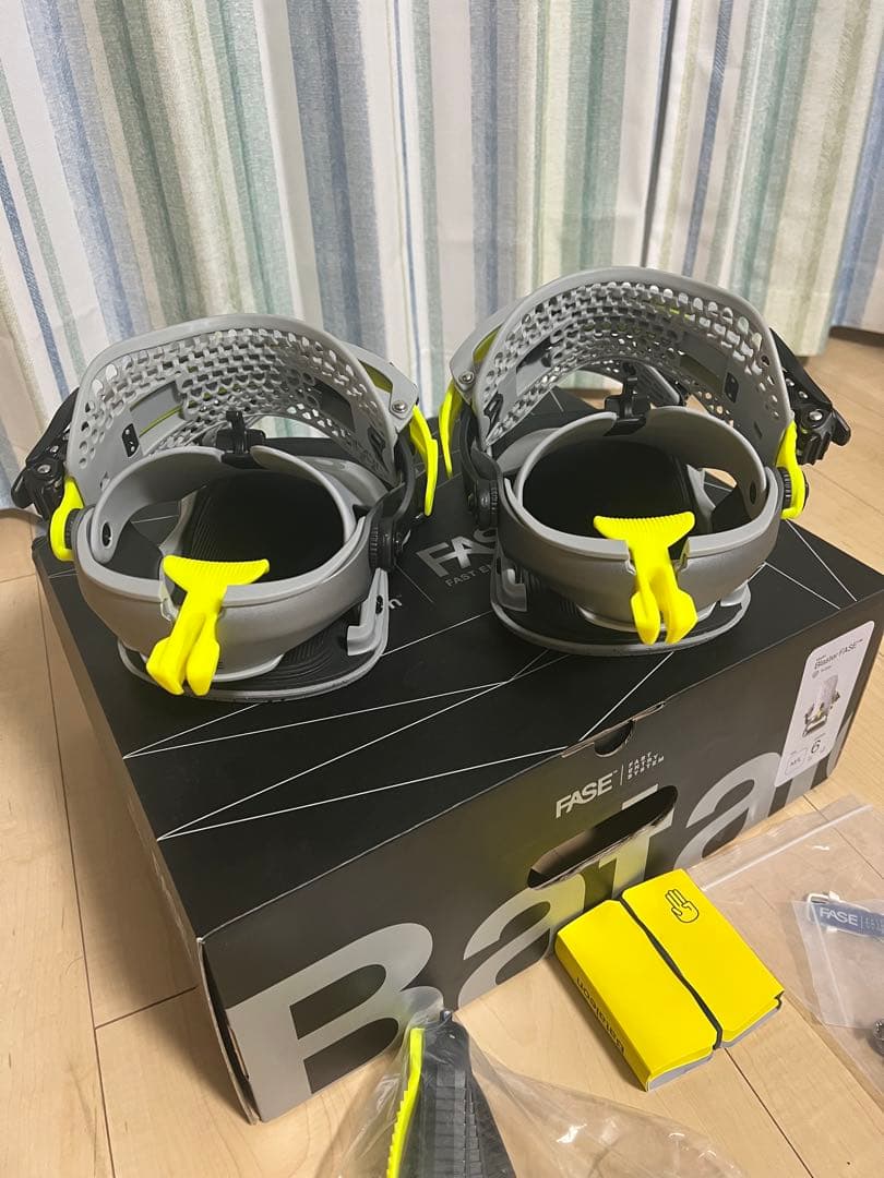 バタレオンFase ビンディング グレー/イエロー　M／Ｌサイズ