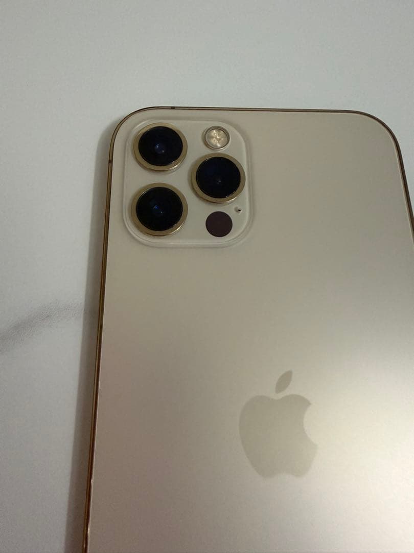 【美品・状態良】iPhone12Pro 256GB [SIMフリー]