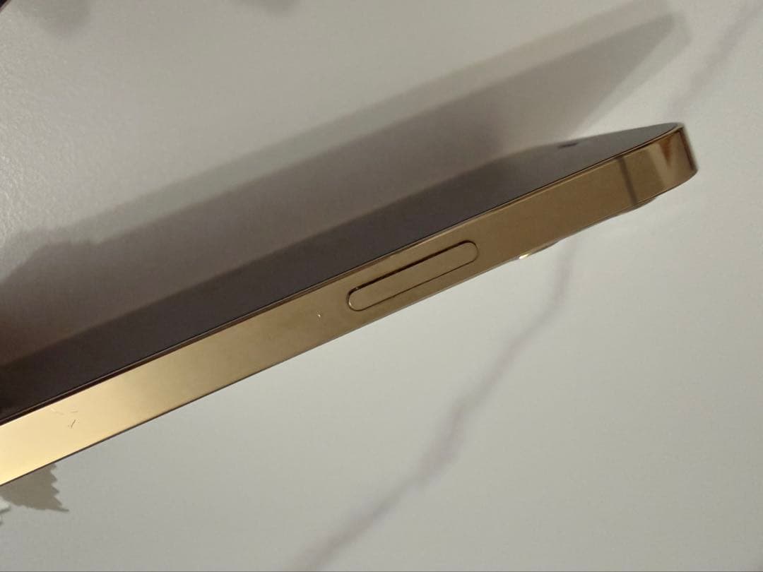 【美品・状態良】iPhone12Pro 256GB [SIMフリー]