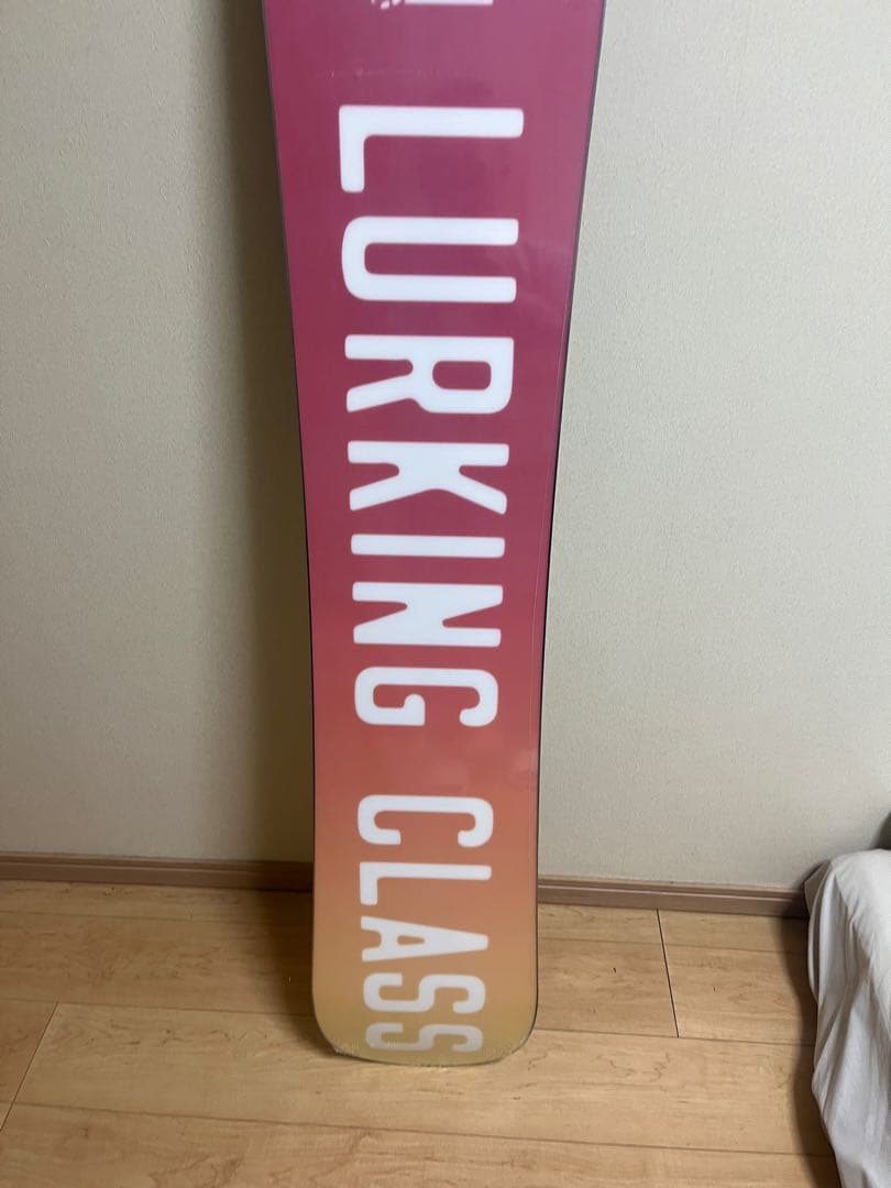 2024-2025モデルLURKING CLASS FIRE SKULL 153