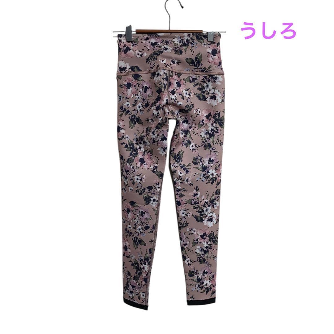 Chacott レギンス リバーシブル？ フラワープリント サイズS 未使用品