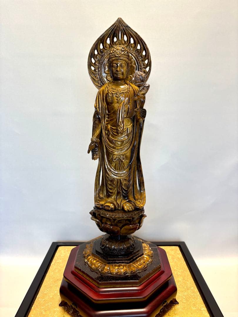 タイガーアイ製 聖観音菩薩立像 ガラスケース 観世音菩薩 高さ約40cm