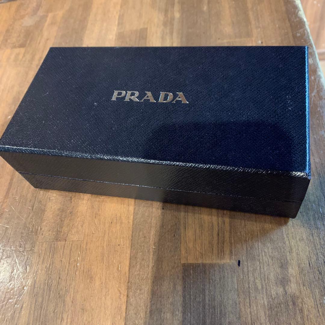 PRADA プラダ長財布 サフィアーノ フィオッコ ブラック メタルロゴ