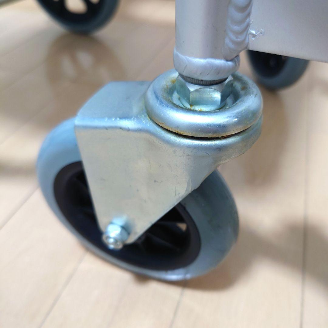 美品　KADOKURA　車椅子　折りたたみ椅子　簡易車イス