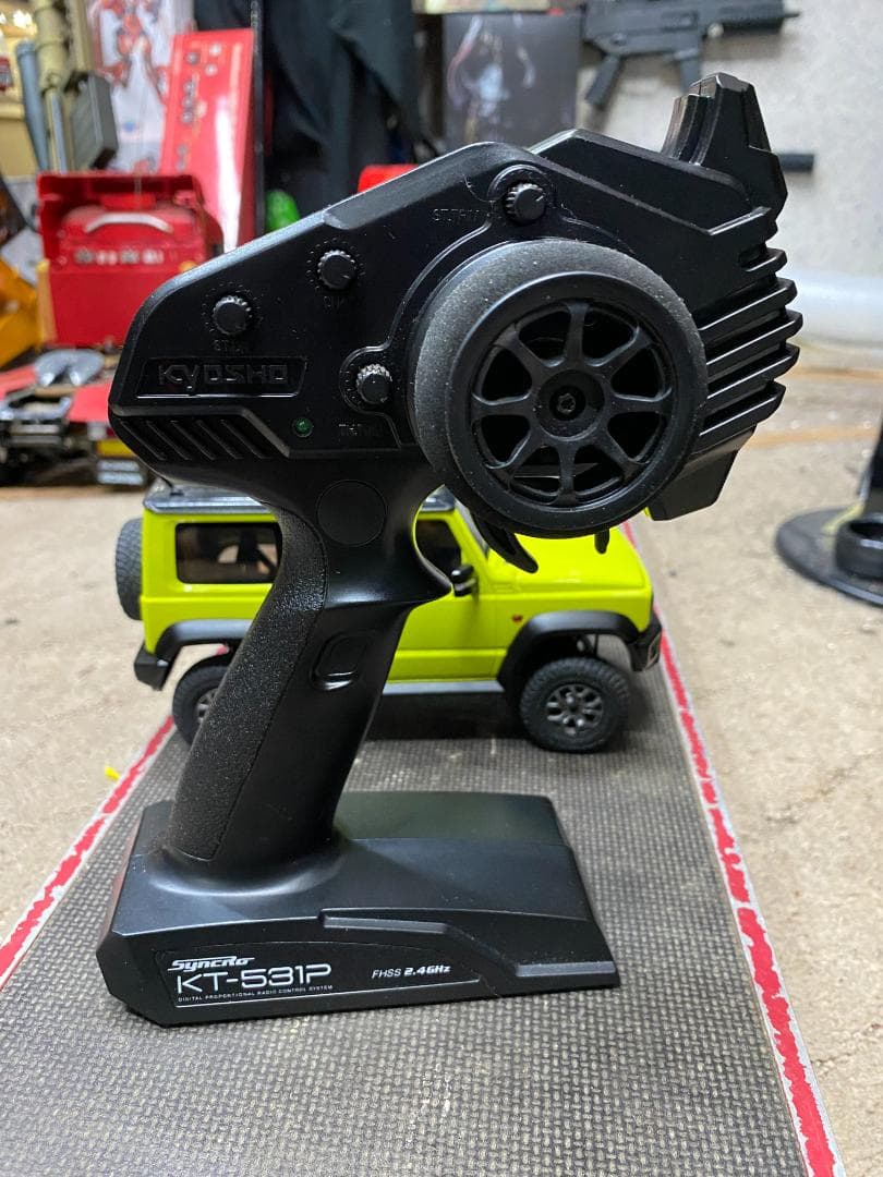 京商　ミニッツ4X4　ジムニーシエラ キネティクイエロー　レディセット