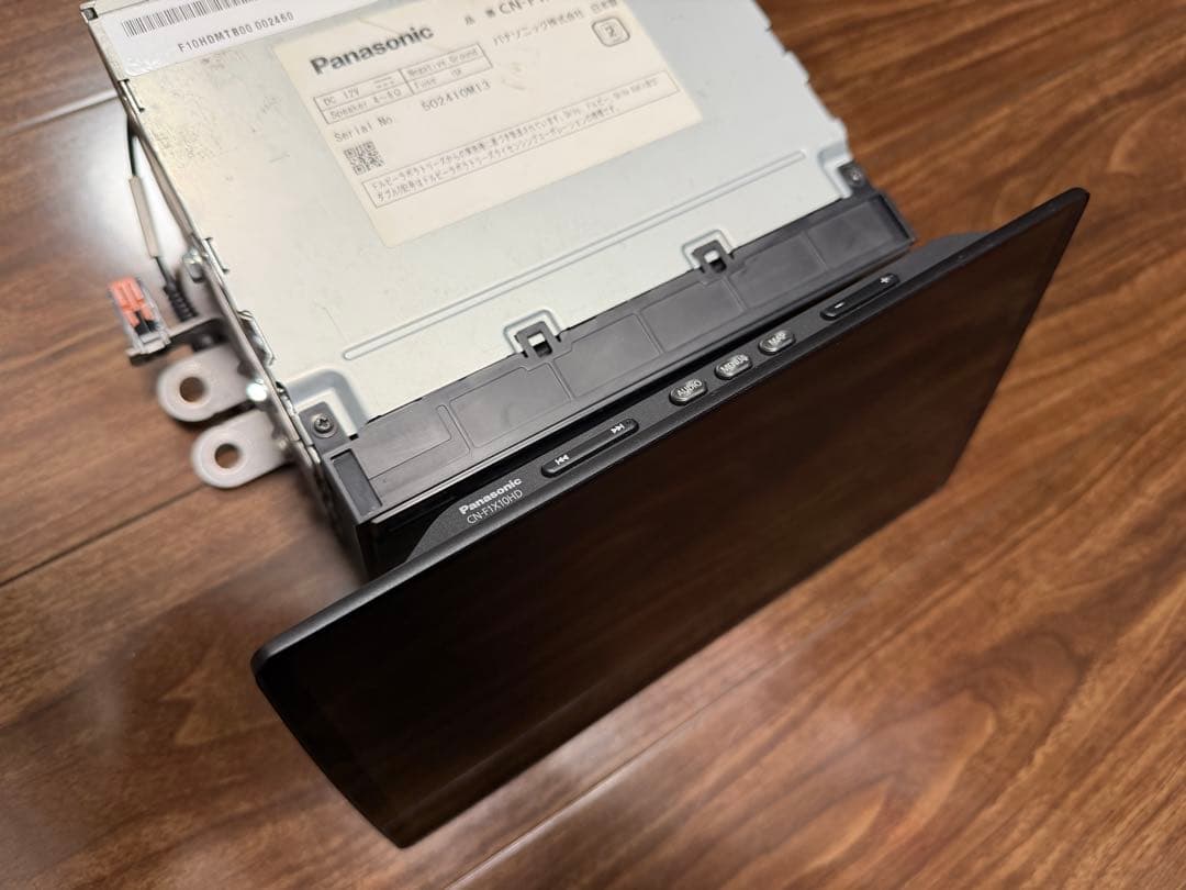 パナソニック ストラーダ フローティングナビ F1X10HD 10インチ 配線付