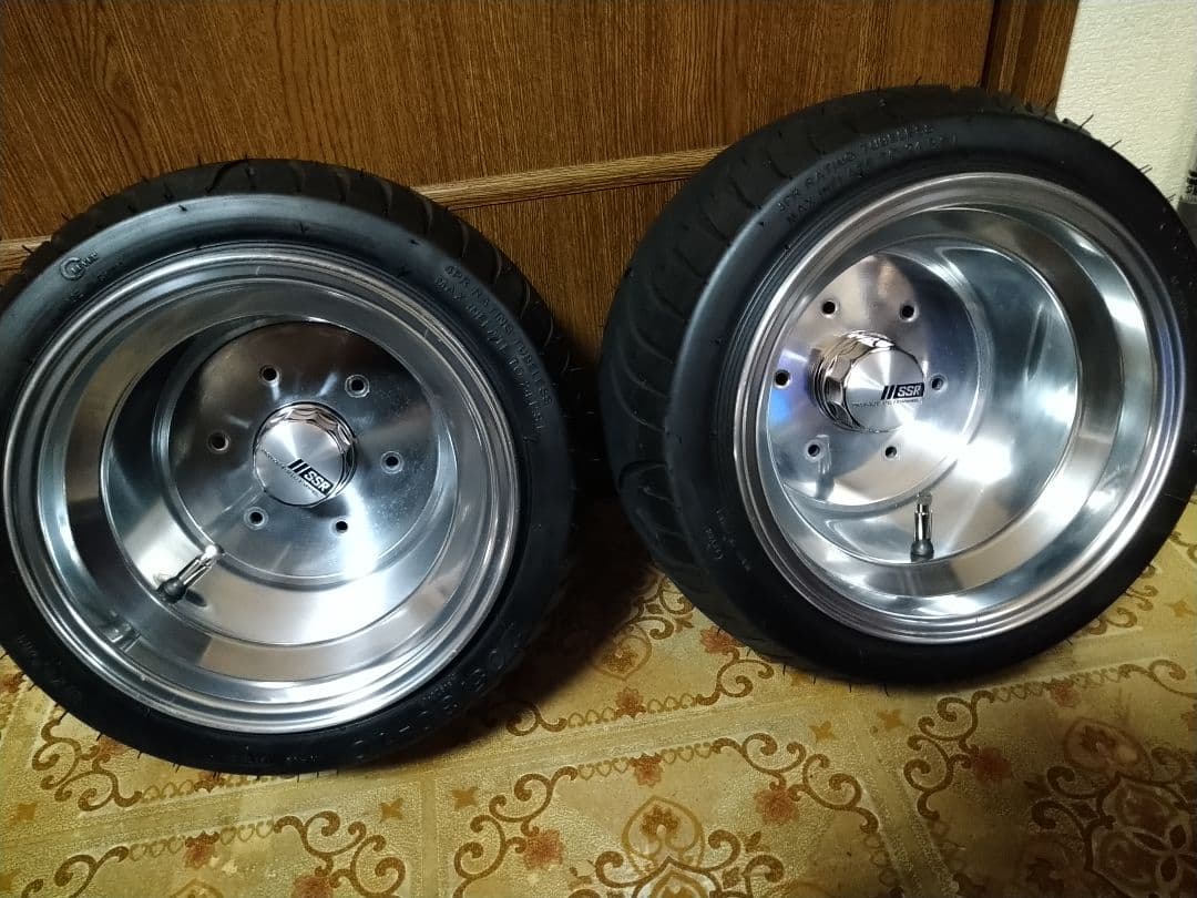 ノーエンジャイロキャノピーta02ポン付けホイール