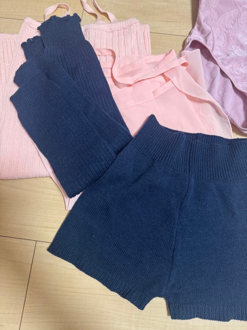 ミ*ー様 【ミッキーさん専用】大人 レオタードセット Mサイズ まとめ売り