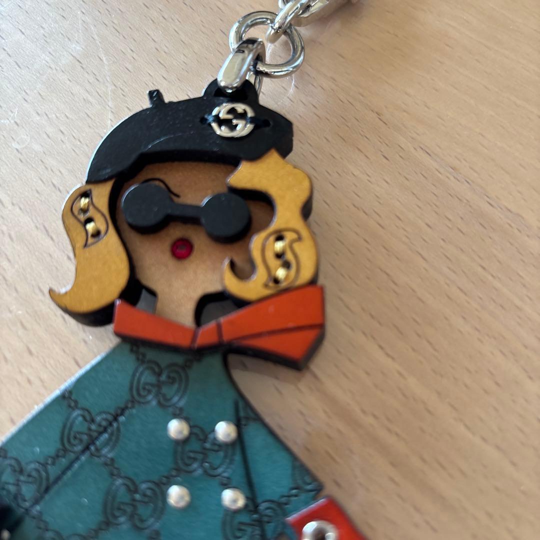 GUCCI グッチ キーリング マドモアゼルガールGG インターロッキング 美