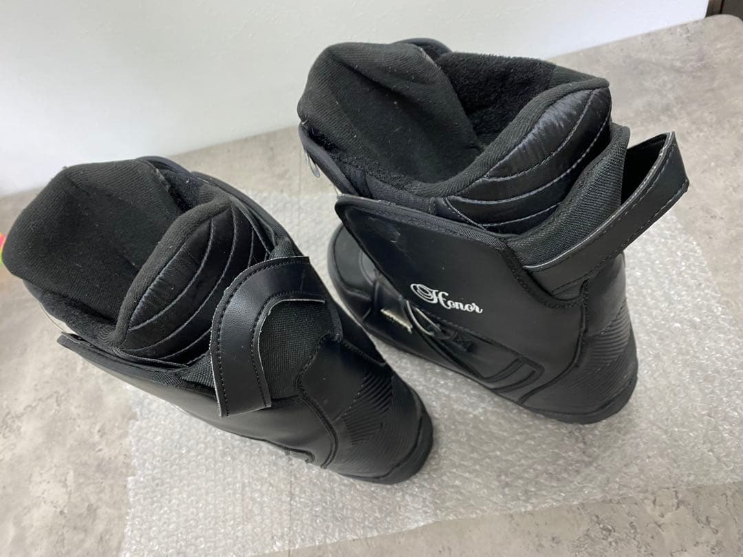 # WEEKENDスノーボードセット ブーツ ケース付き