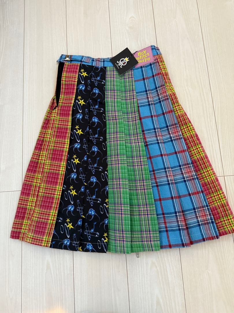 と*ぼ様 roy reflect overjoyドッキングジッププリーツスカート - メルカリ