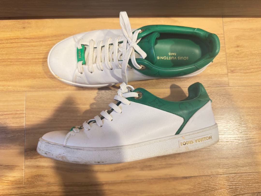 【LOUIS VUITTON】グリーンアクセントが映える レザースニーカー｜38