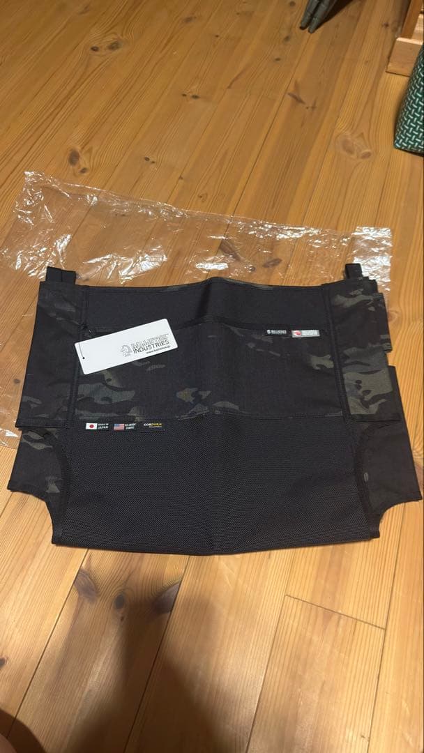 ナチュラルマウンテンモンキーズ マイスターシート　マルチカムブラック