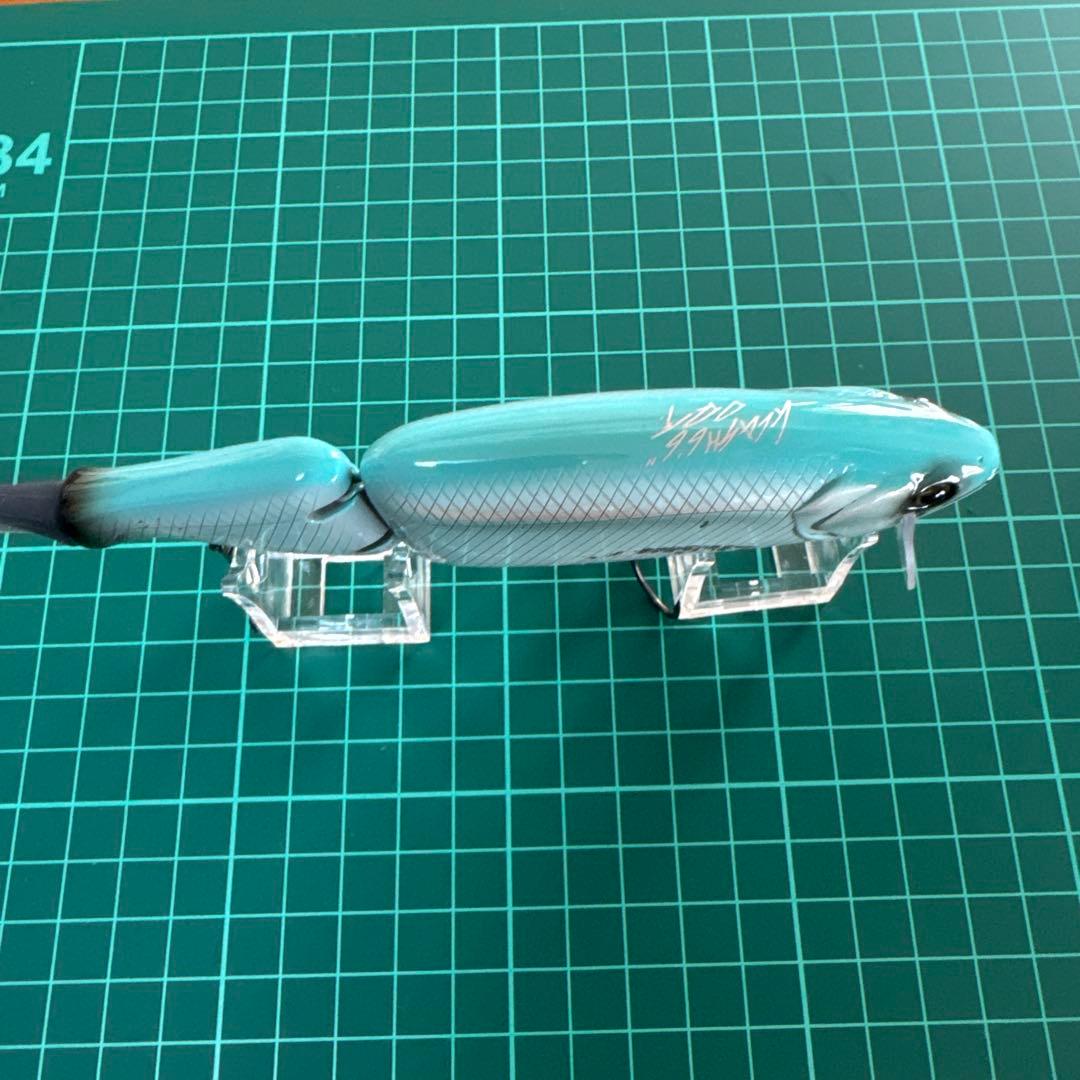 Fish Jewels low TiNY KLASH strike限定カラー