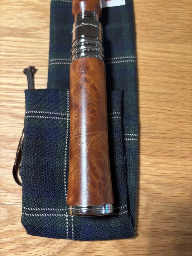 カスケット casket ベゼルグリップ 花梨瘤