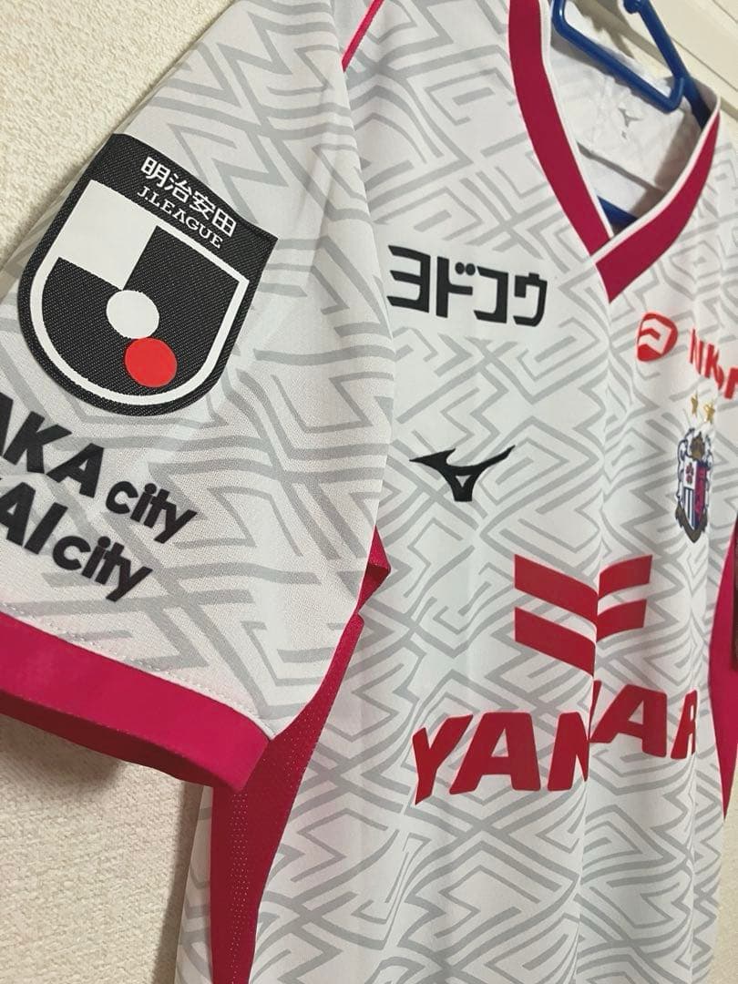 ♦︎新品♦︎8香川真司XLサイズセレッソ大阪ユニフォーム - メルカリ