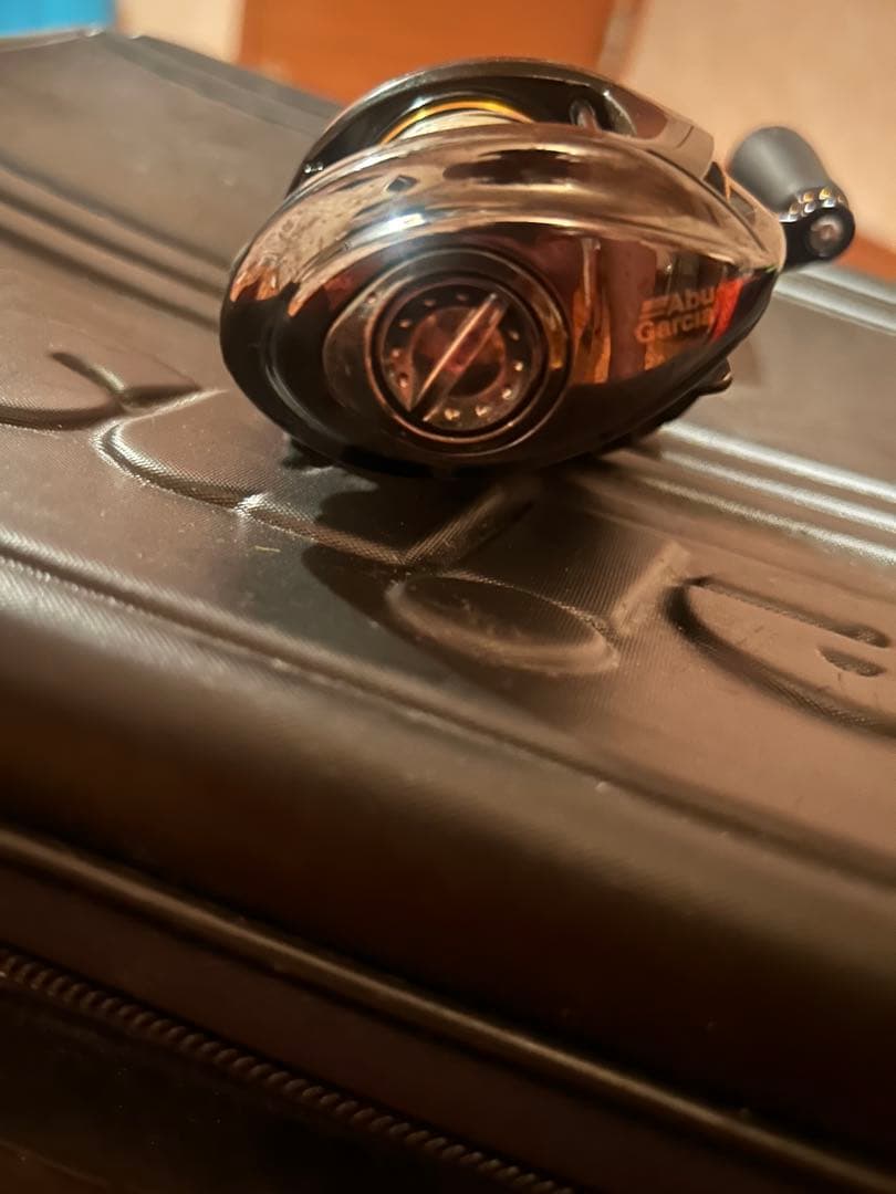 アブガルシア　Revo Black9 左巻き　ベイトリール