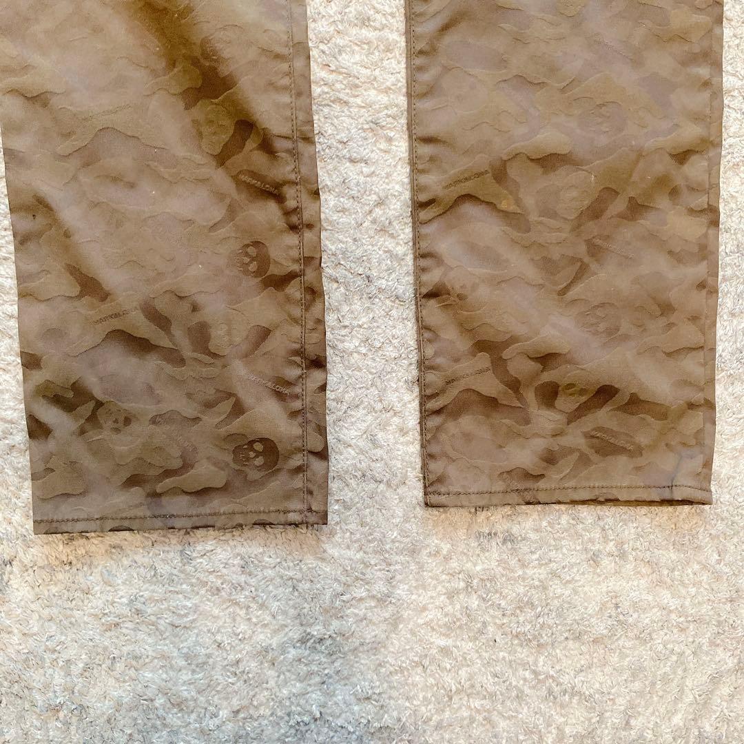 【美品】MARK & LONA 人気 スカルロゴ×カモフラ 総柄 ゴルフパンツM