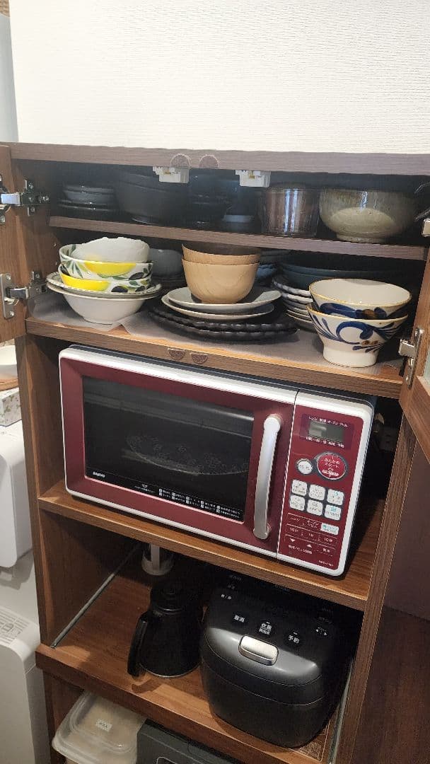 【Makoさま専用】木製食器棚 ガラス扉付き