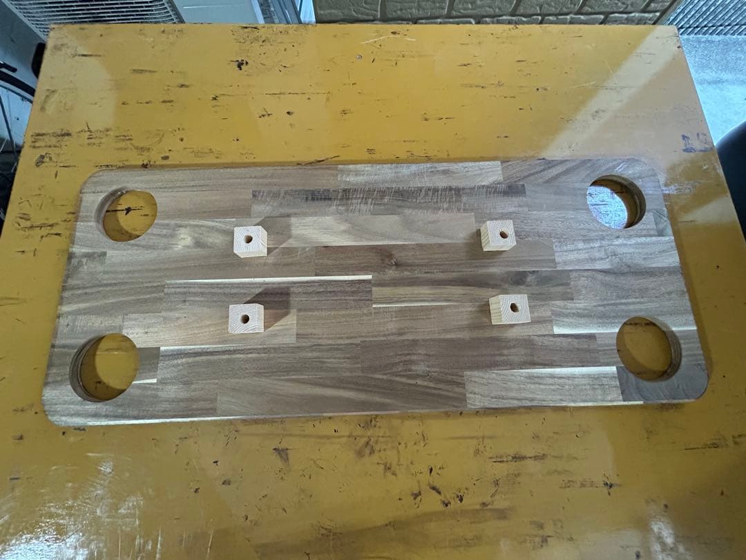 #100 ハイエース200系 標準車 フラットコンソールテーブル