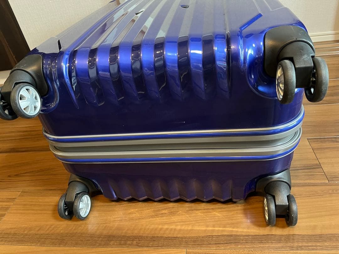 スーツケース トラベリスト TSAロック付 96L 軽量